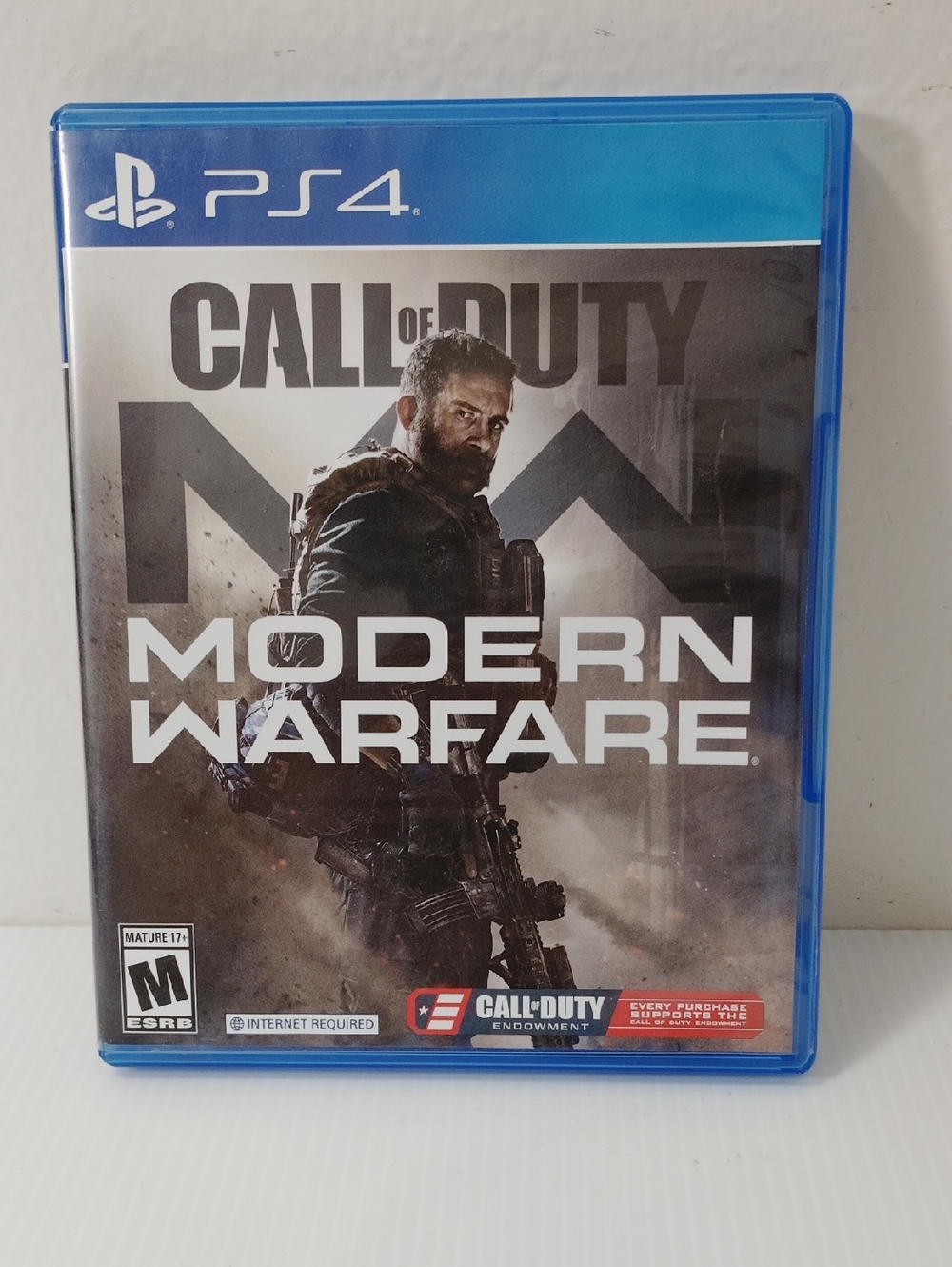 Sony PS4 Modern Warfare Game - Blue Case